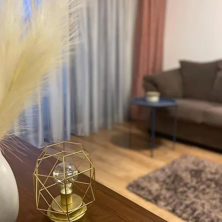 Grozavesti Luxury 1br Apartment Bucharest